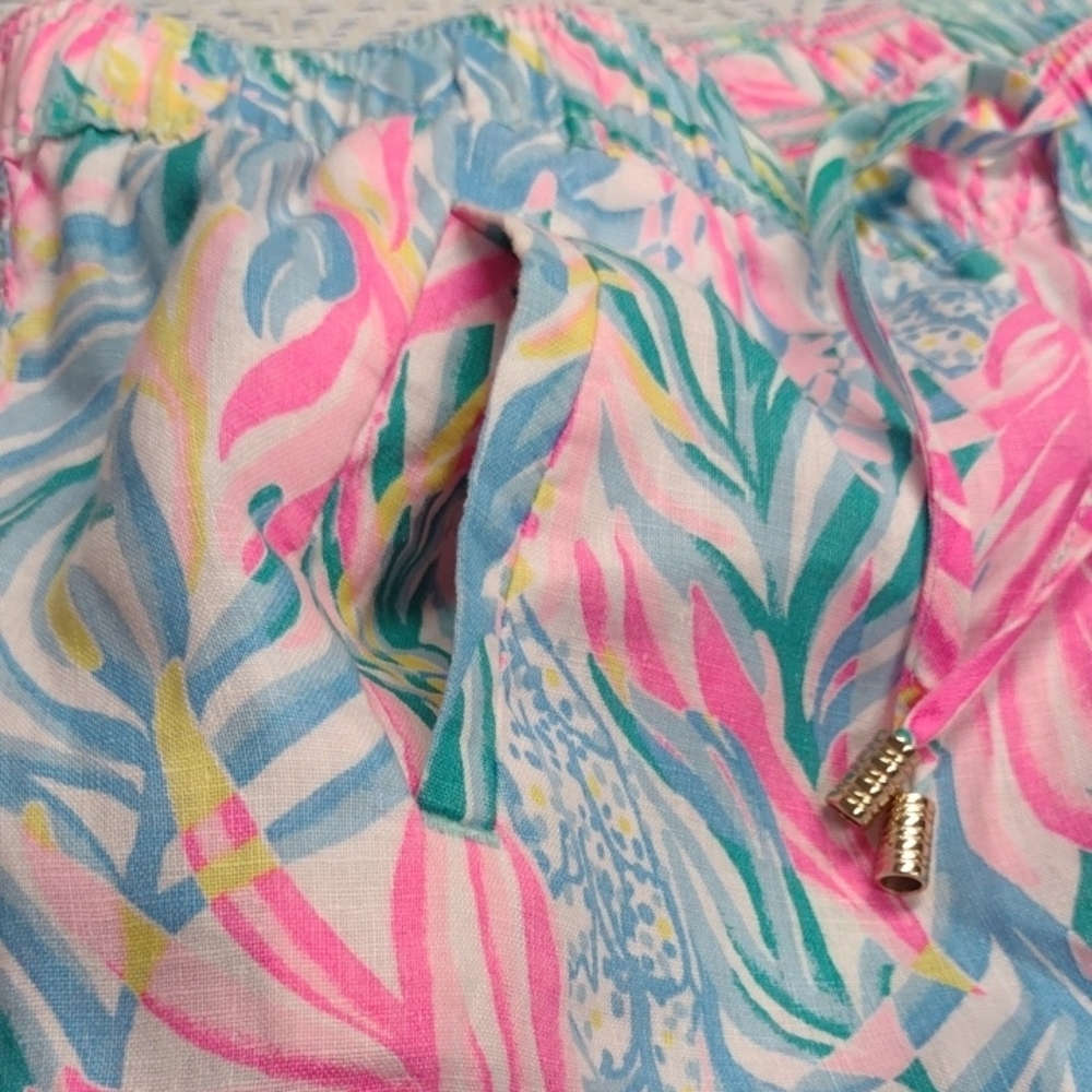 Lilly Pulitzer 100% linen Pink and Blue Tropical Pants - Picture 4 of 16